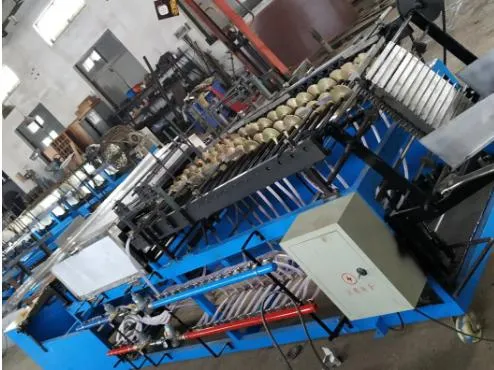 Machine d'approvisionnement d'usine pour la fabrication de tubes à essai en verre